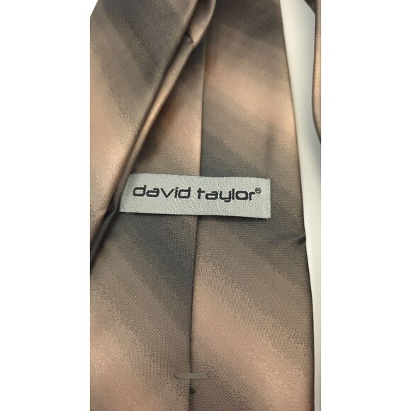 David Taylor Men's Classic Striped Necktie - Shimmering Gold - Picture 4 of 6